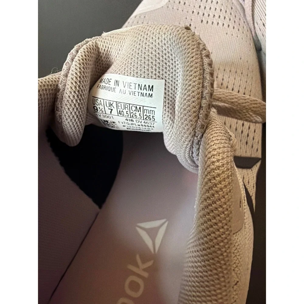 Reebok Endless Road DV4637 Mauve Purple Running Shoes Women's Size 9.5